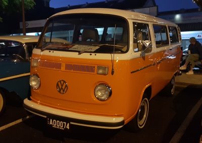 KOMBI