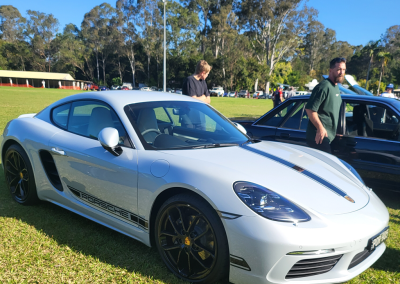 PORSCHE 718